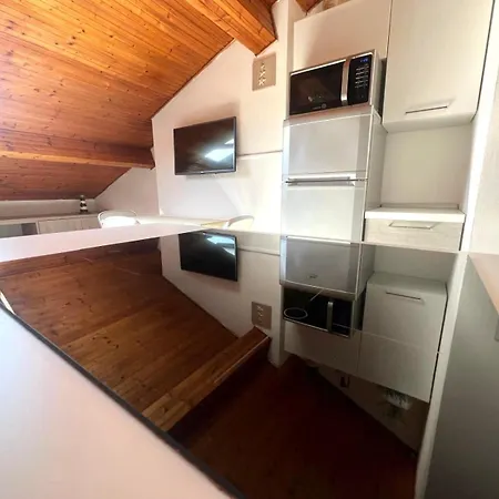 Matteotti 12 -